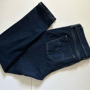 Levi’s 311 Shaping Skinny Size 33 - Dark Navy